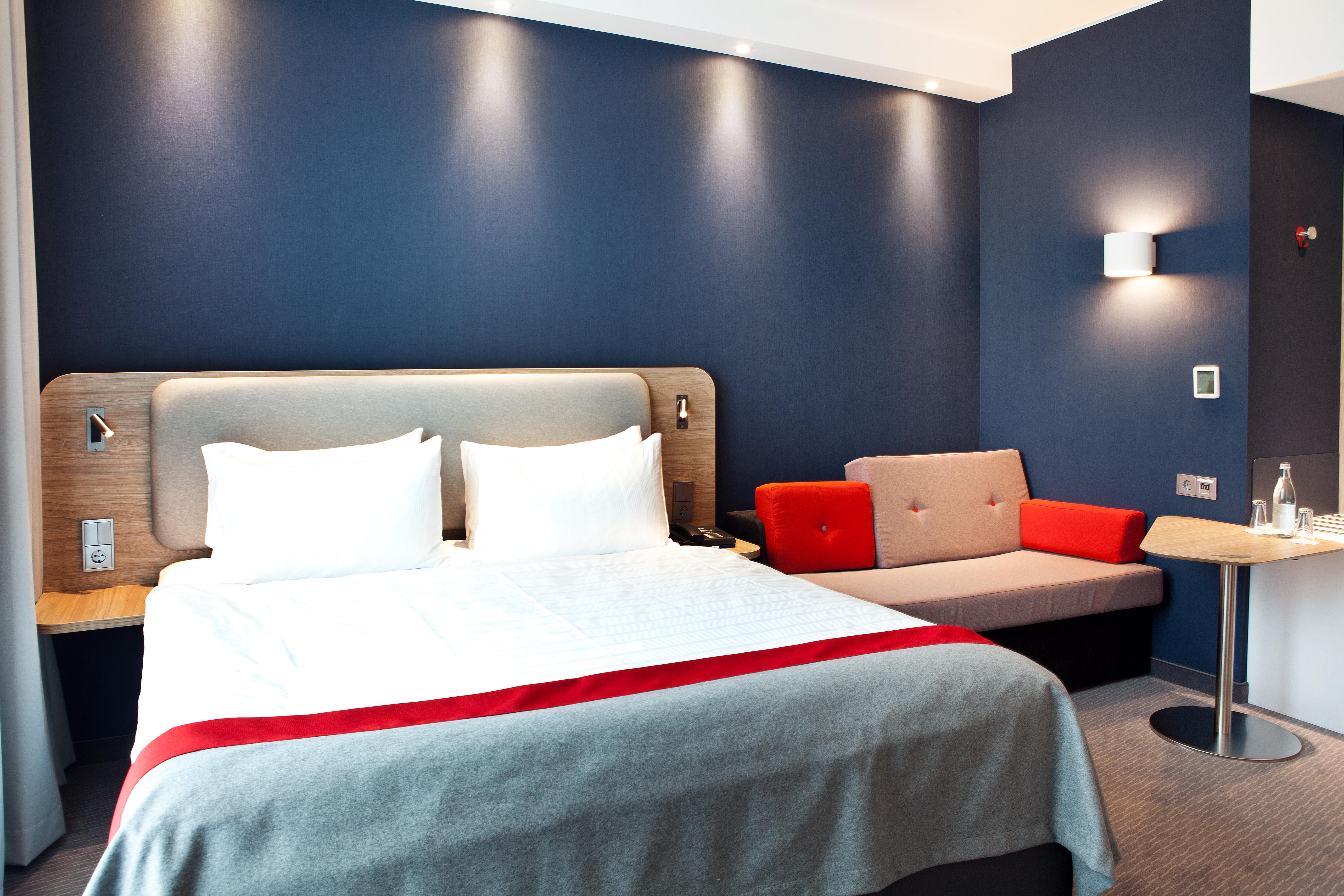 Holiday Inn Express - Recklinghausen Buitenkant foto